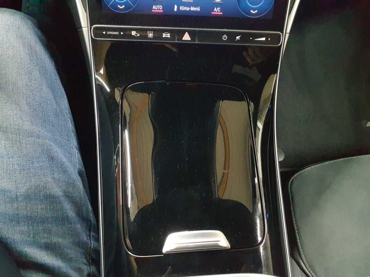 Mercedes-Benz C 300 d 9G-TRONIC 4Matic AMG Line 10
