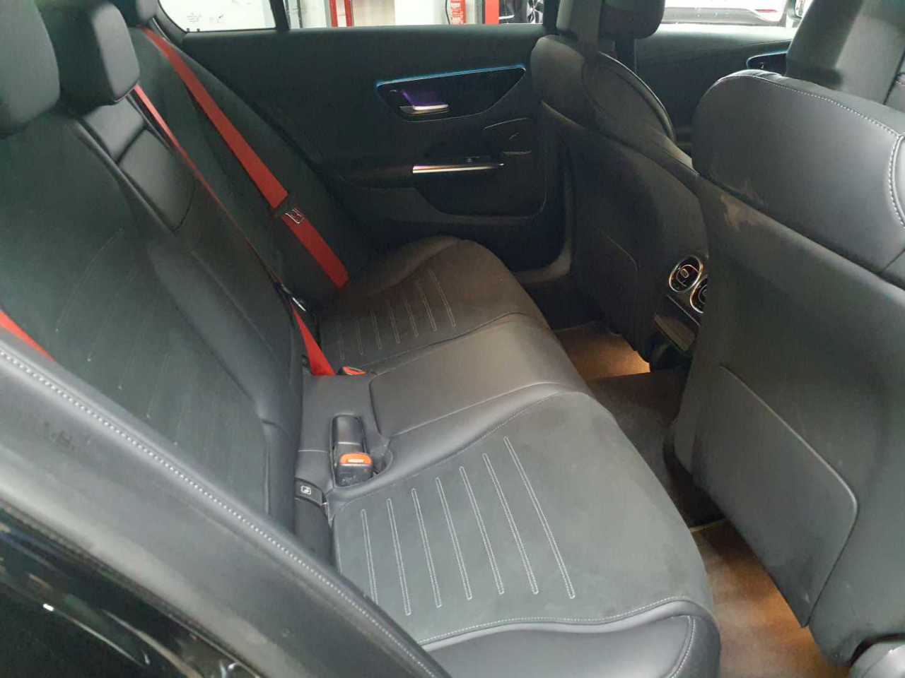 Mercedes-Benz C 300 d 9G-TRONIC 4Matic AMG Line 14