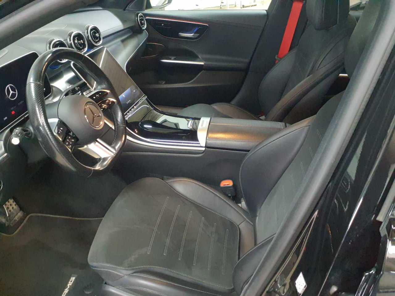 Mercedes-Benz C 300 d 9G-TRONIC 4Matic AMG Line 7