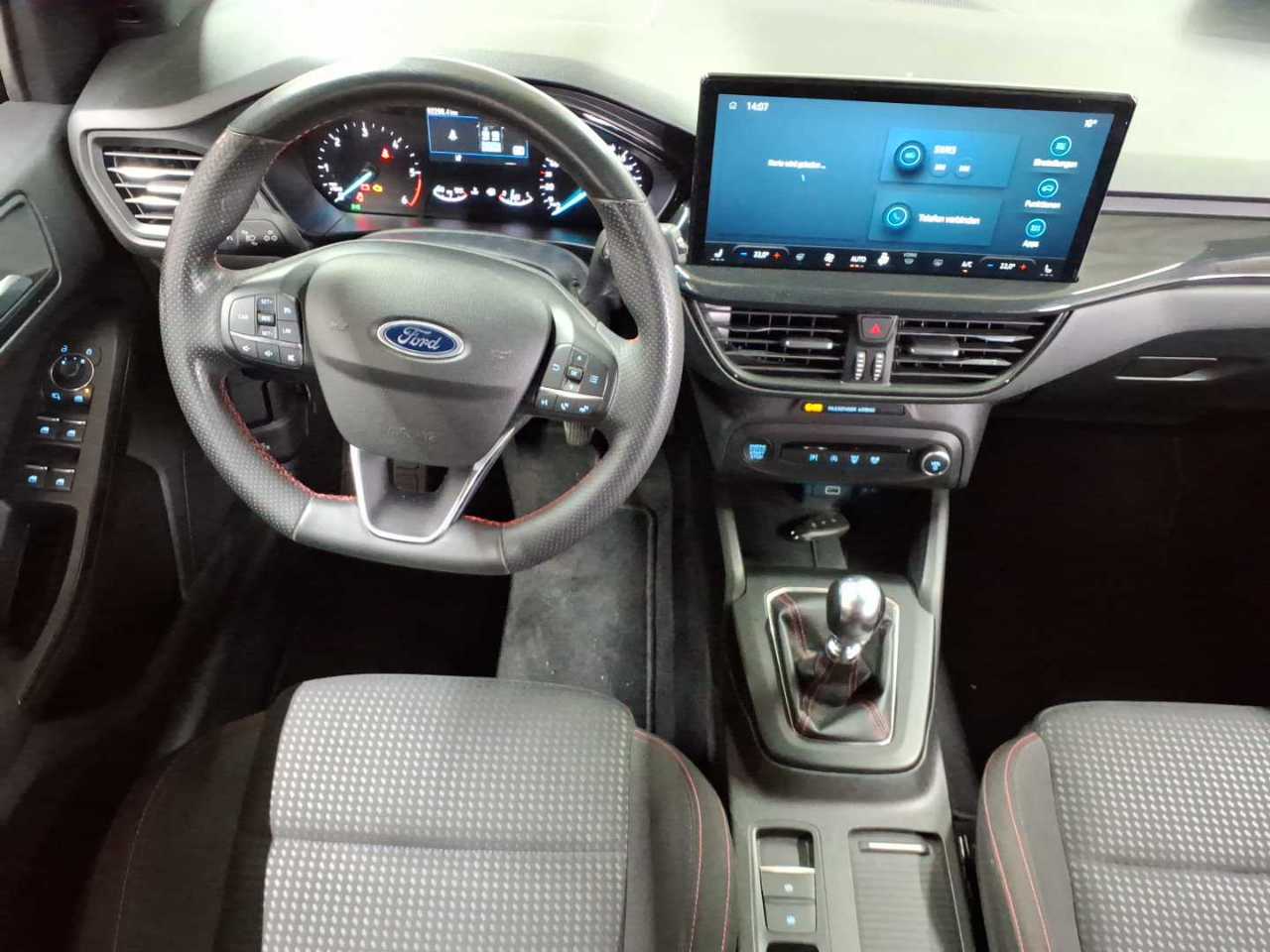 Ford Focus Turnier 1.5 EcoBlue Start-Stopp-System ST-LINE 10