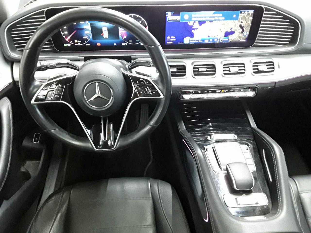 Mercedes-Benz GLE 300 d 4Matic 9G-TRONIC AMG Line Advanced Plus 10