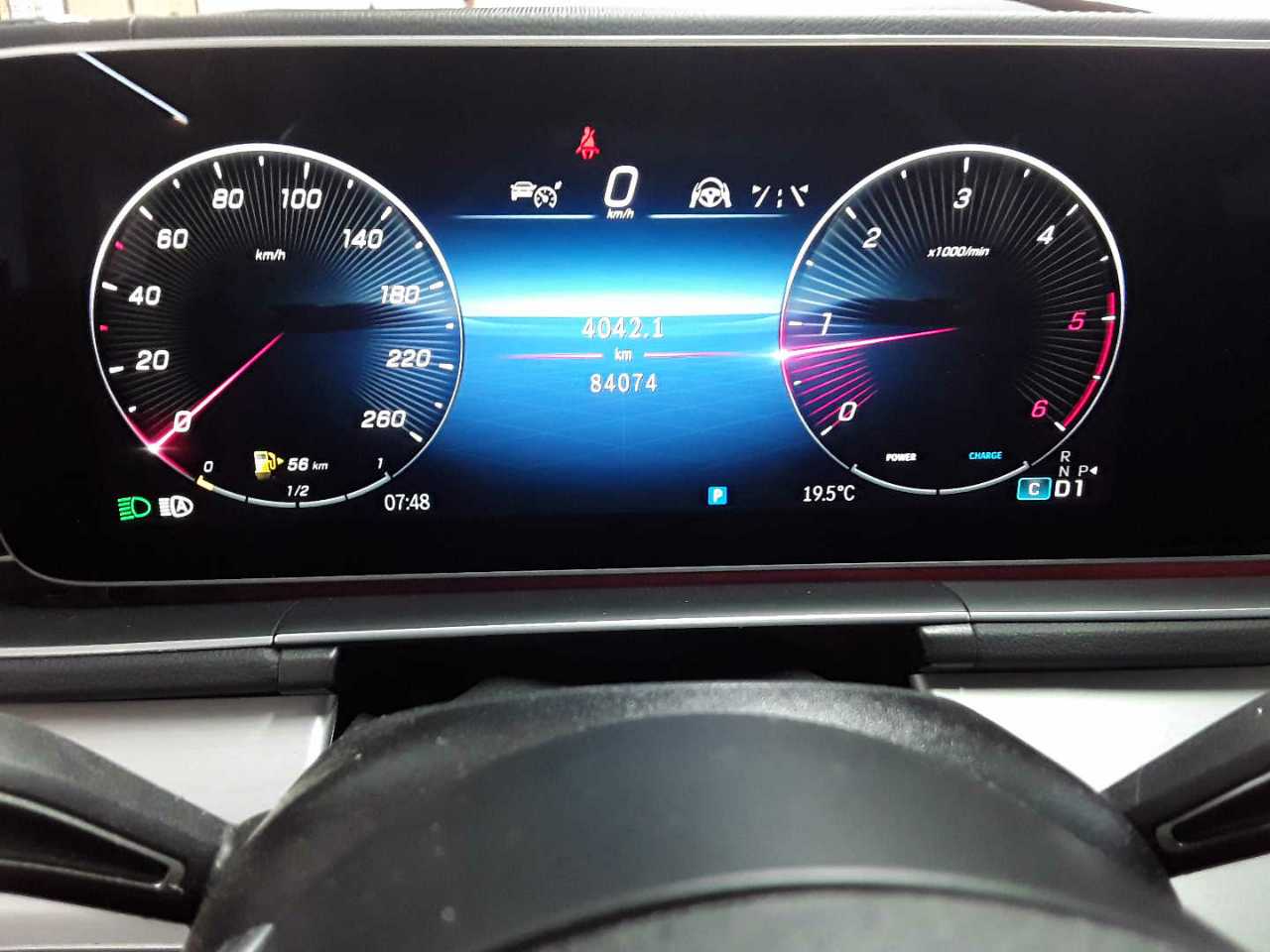 Mercedes-Benz GLE 300 d 4Matic 9G-TRONIC AMG Line Advanced Plus 11