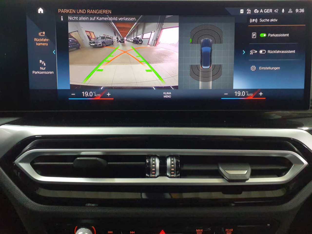 BMW 330e Touring Aut. 16