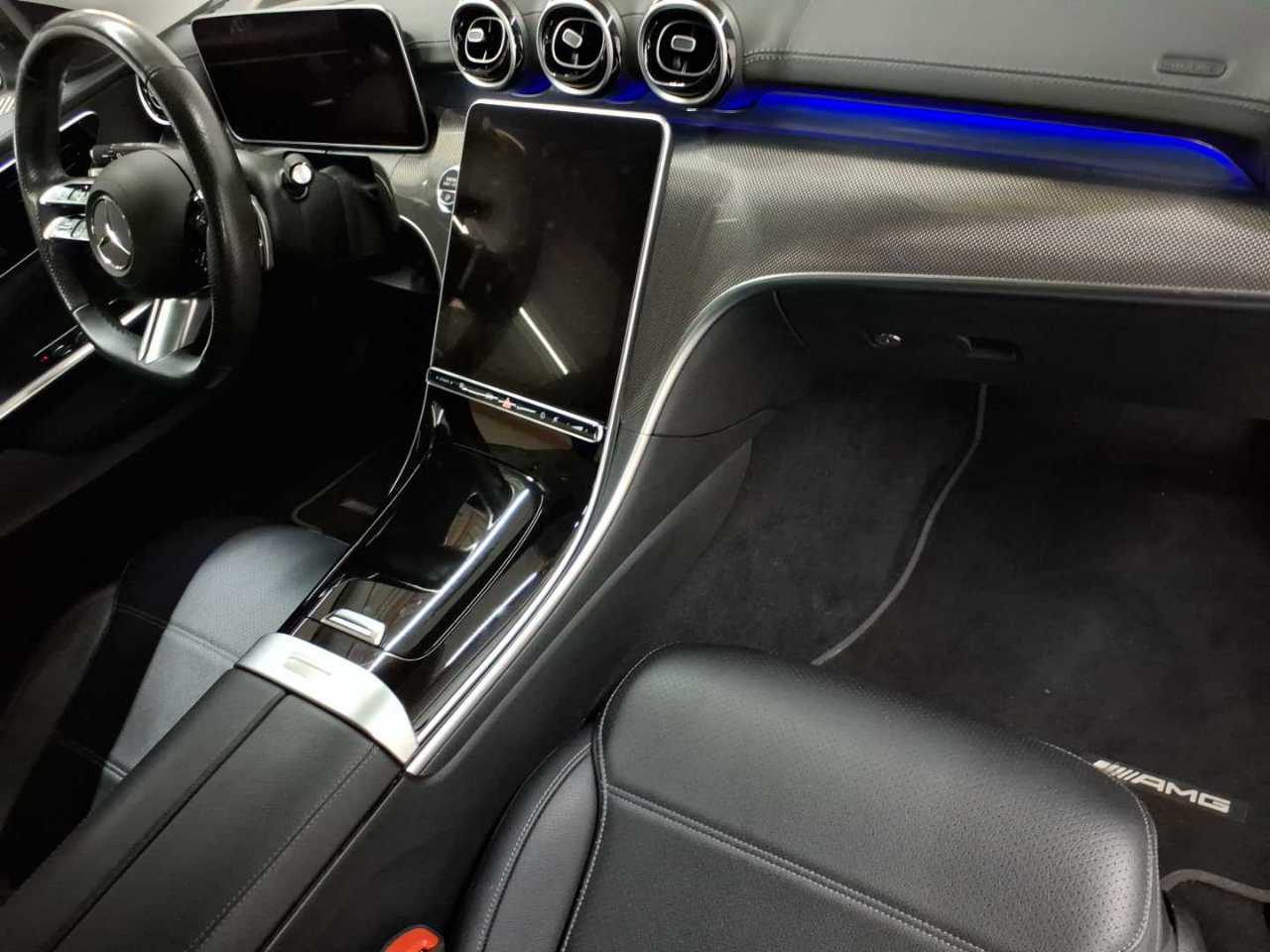Mercedes-Benz C 300 4Matic T 9G-TRONIC AMG Line 9