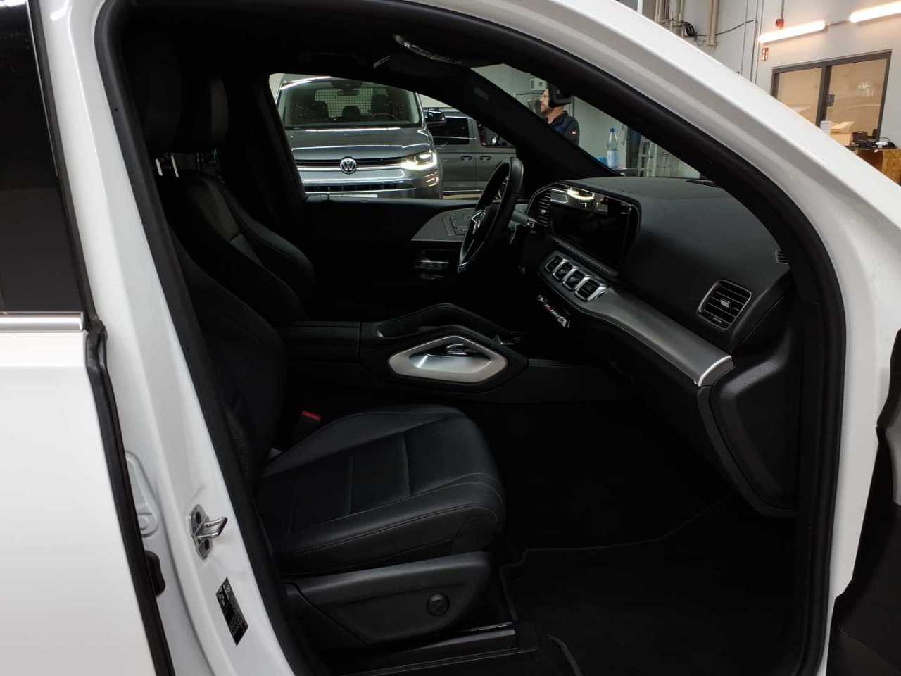 Mercedes-Benz GLE 300 d 4Matic 9G-TRONIC Advanced 8