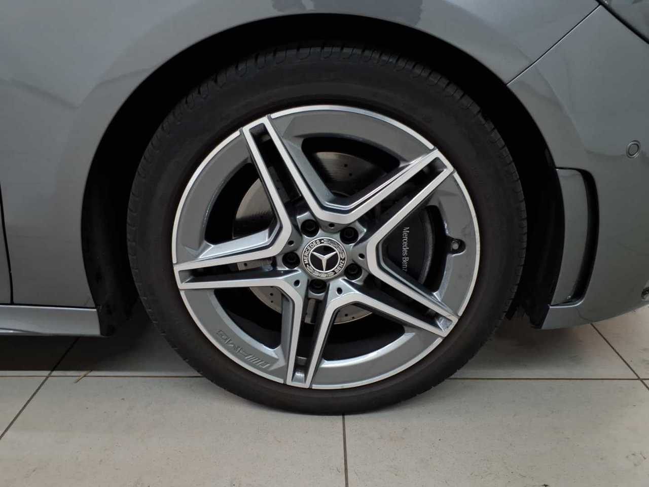 Mercedes-Benz B 220 d 8G-DCT AMG Line Advanced Plus 17