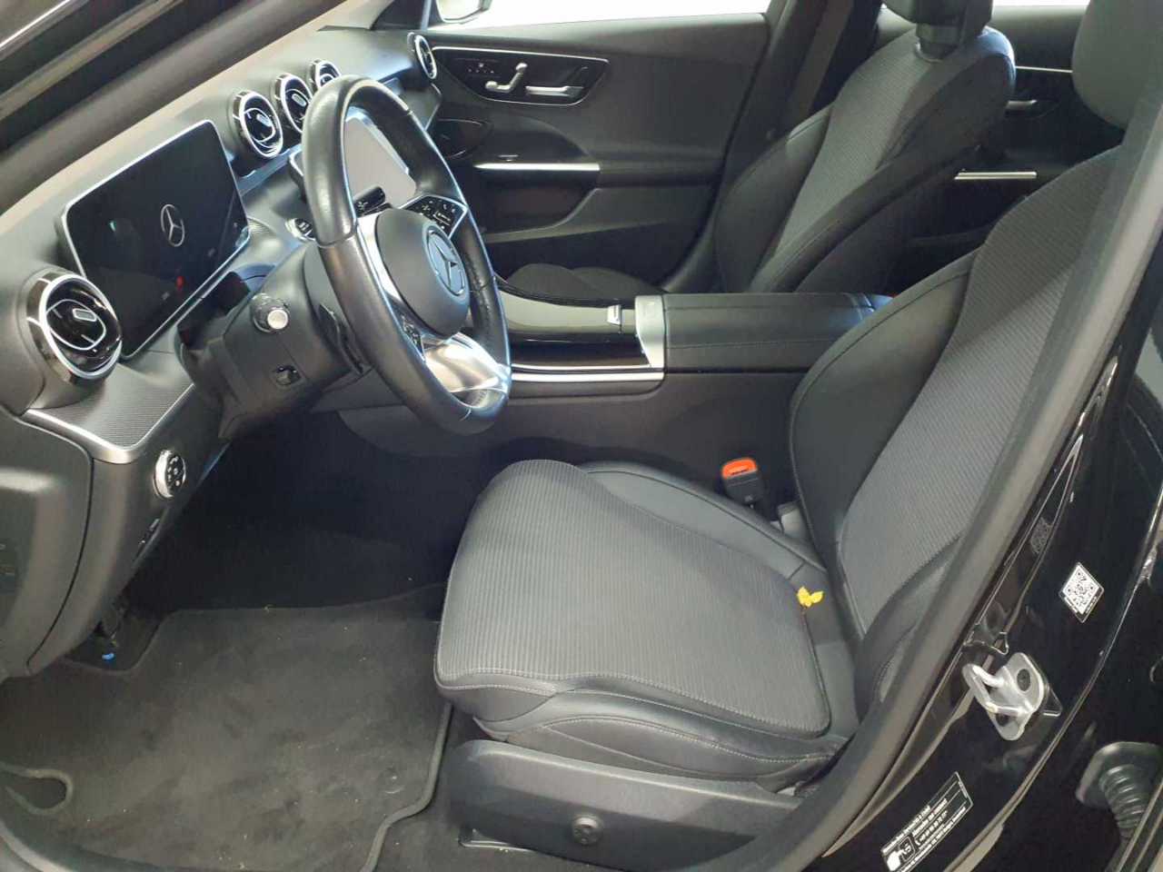 Mercedes-Benz C 300 e T 9G-TRONIC Avantgarde Advanced 8