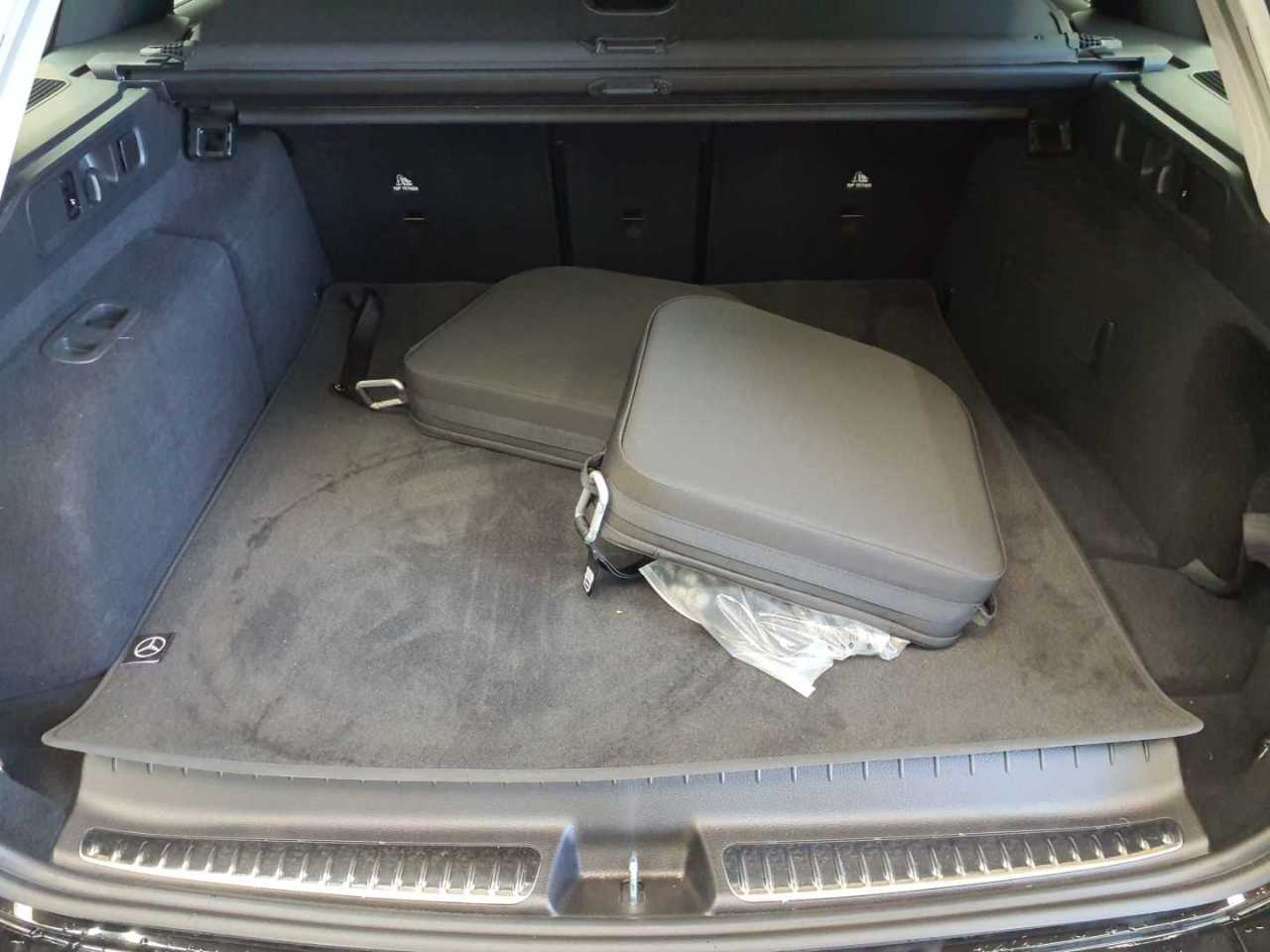 Mercedes-Benz C 300 e T 9G-TRONIC Avantgarde Advanced 15
