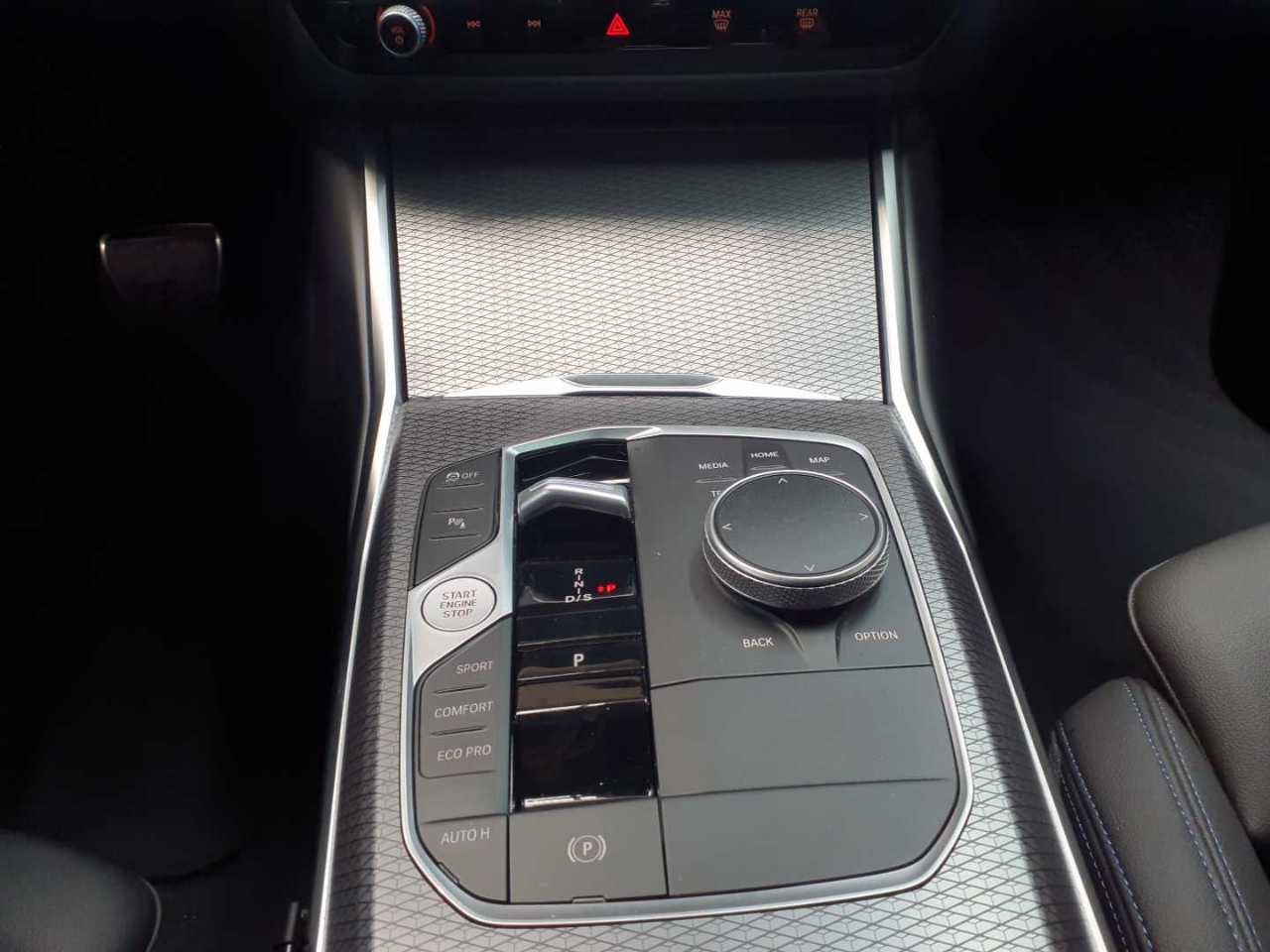 BMW 320d Touring Aut. 10