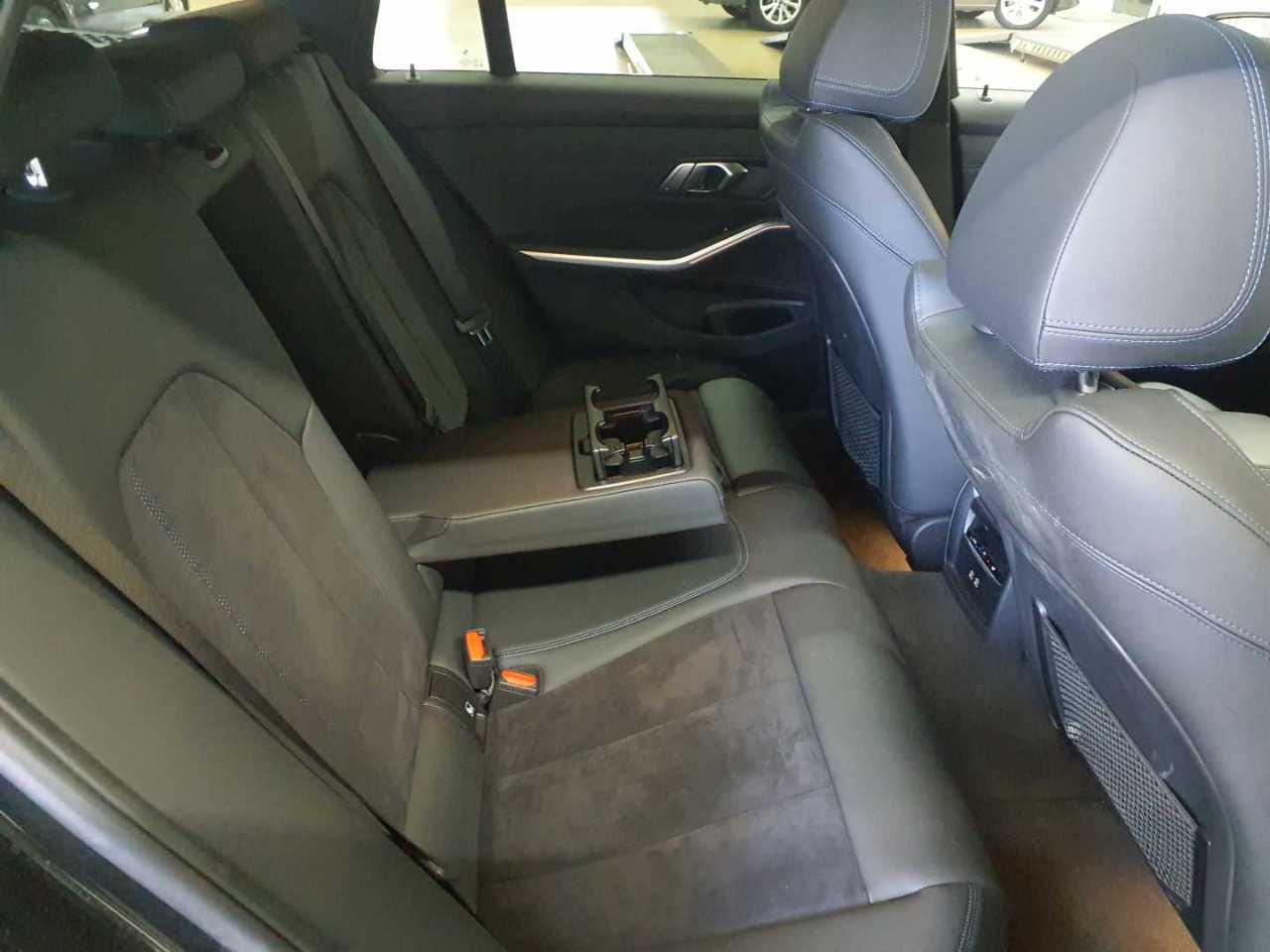 BMW 320d Touring Aut. 13
