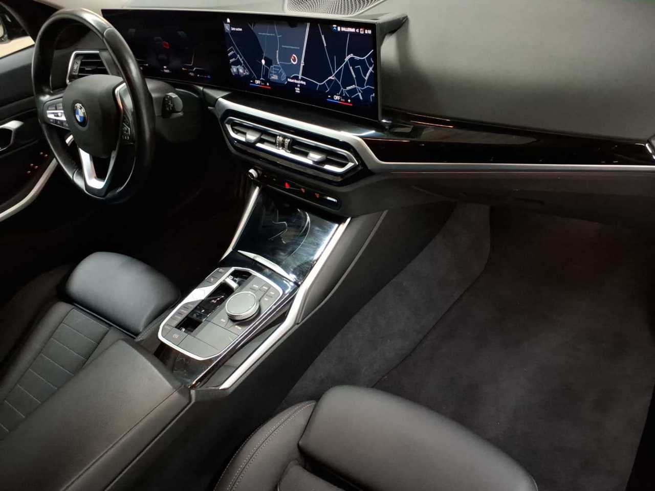 BMW 318d Touring Aut. 9