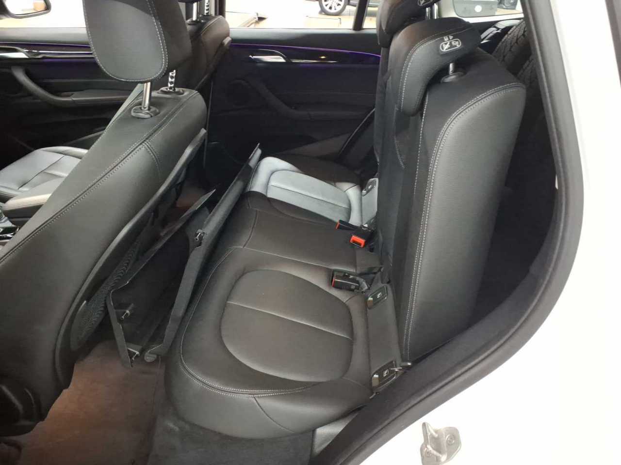 BMW X1 xDrive25e xLine 13