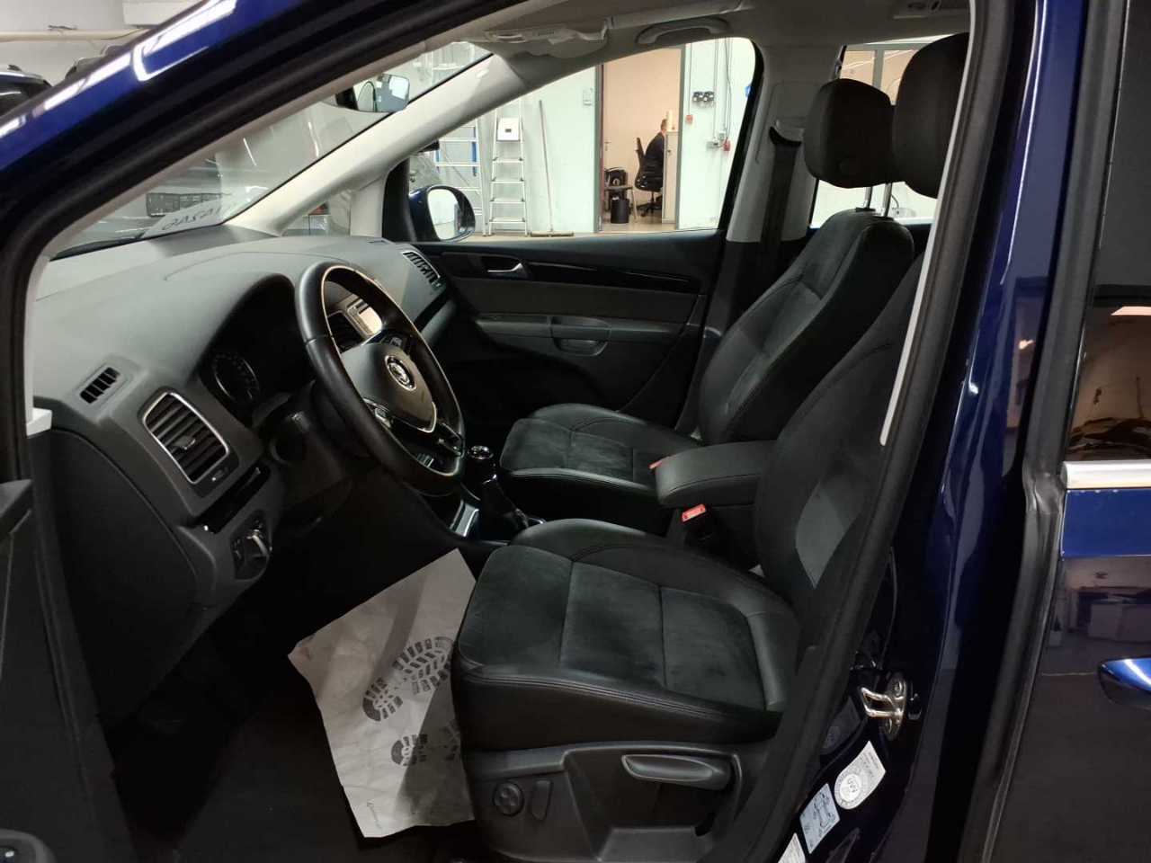 Volkswagen Sharan 1.4 TSI Highline 7