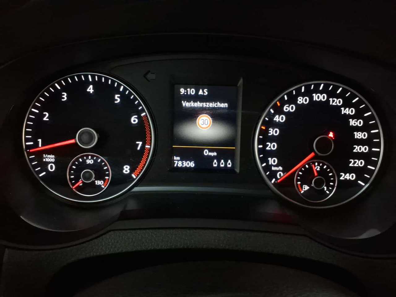 Volkswagen Sharan 1.4 TSI Highline 11