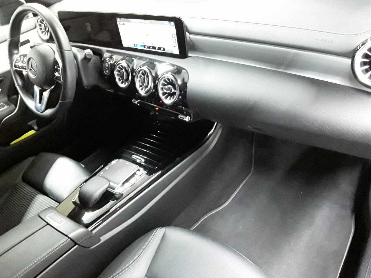Mercedes-Benz CLA 220 d 8G-DCT Progressive 9