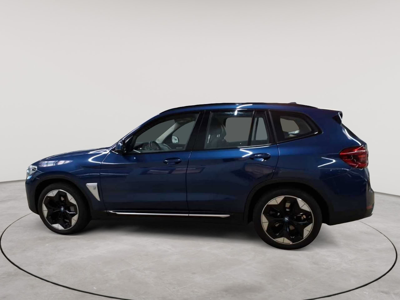 BMW iX3 Impressive 6