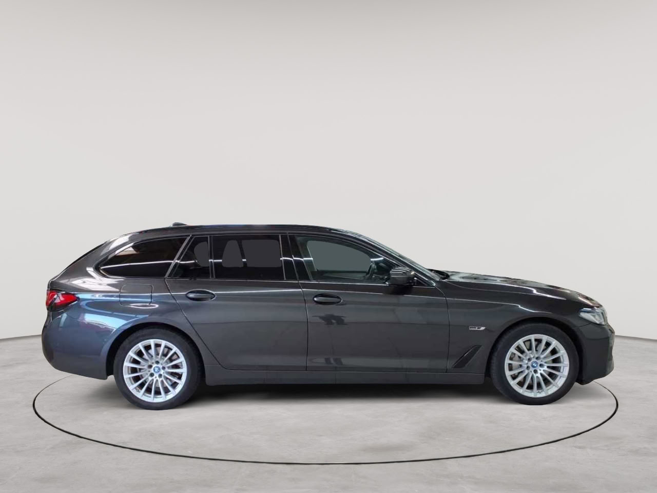 BMW 530e xDrive Touring Aut. 3