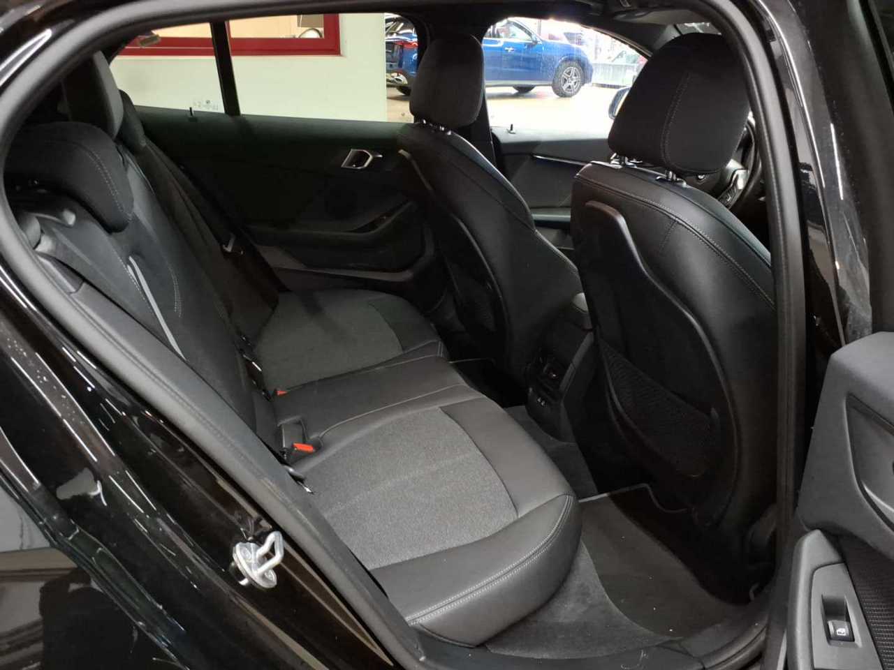 BMW 120d Aut. Sport Line 14