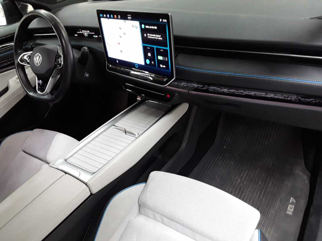 Volkswagen ID.7 Pro 9