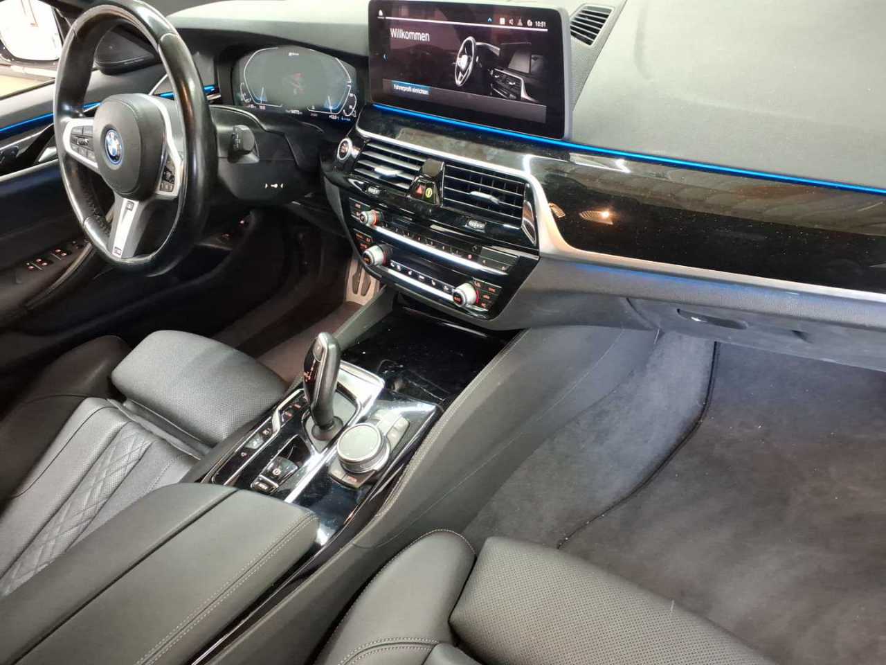 BMW 530e xDrive Touring Aut. 9