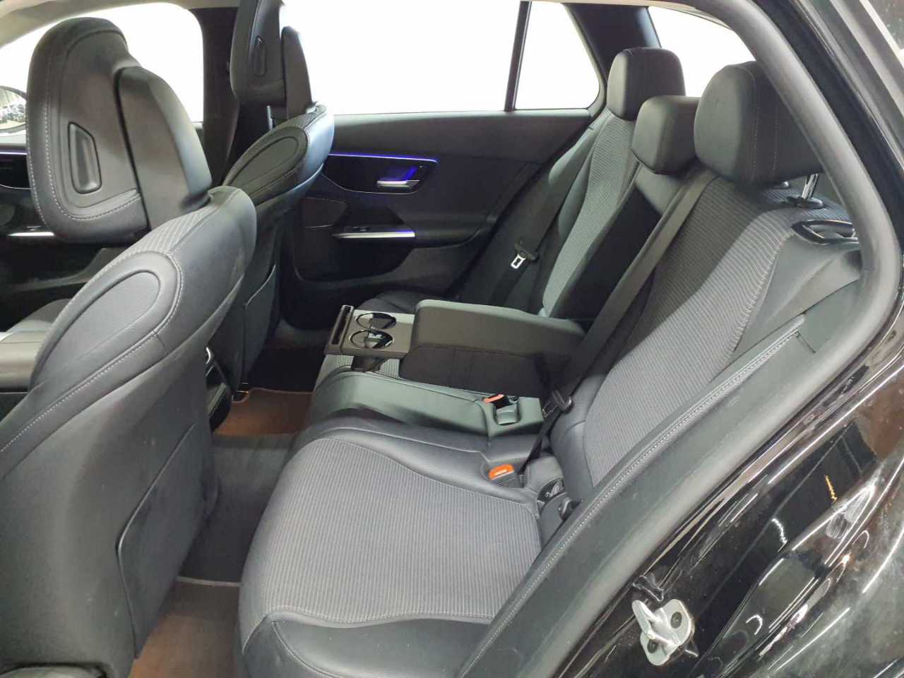 Mercedes-Benz C 300 e T 9G-TRONIC Avantgarde 14