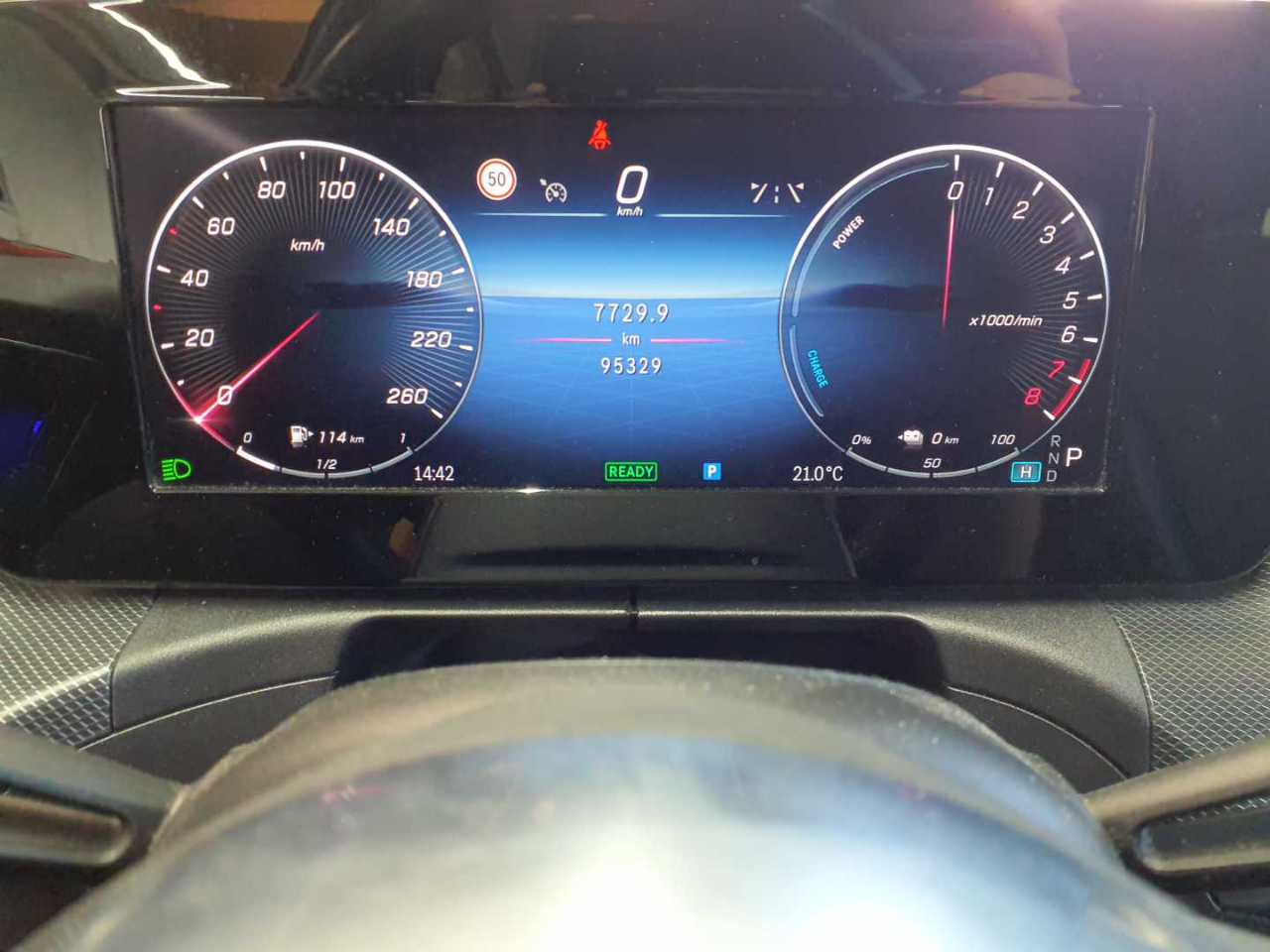 Mercedes-Benz C 300 e T 9G-TRONIC Avantgarde 11