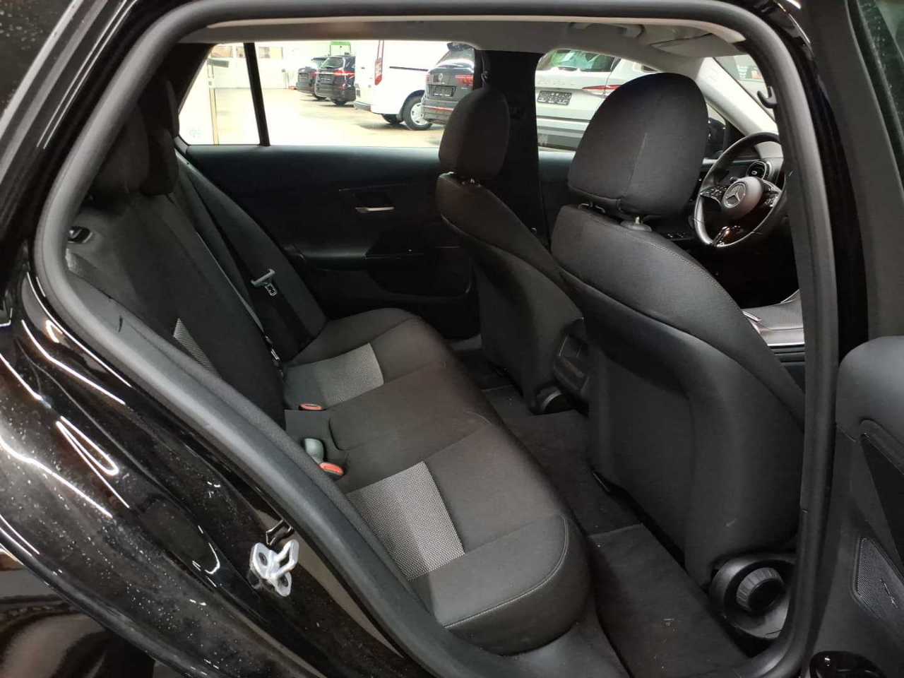 Mercedes-Benz C 180 T 9G-TRONIC 14