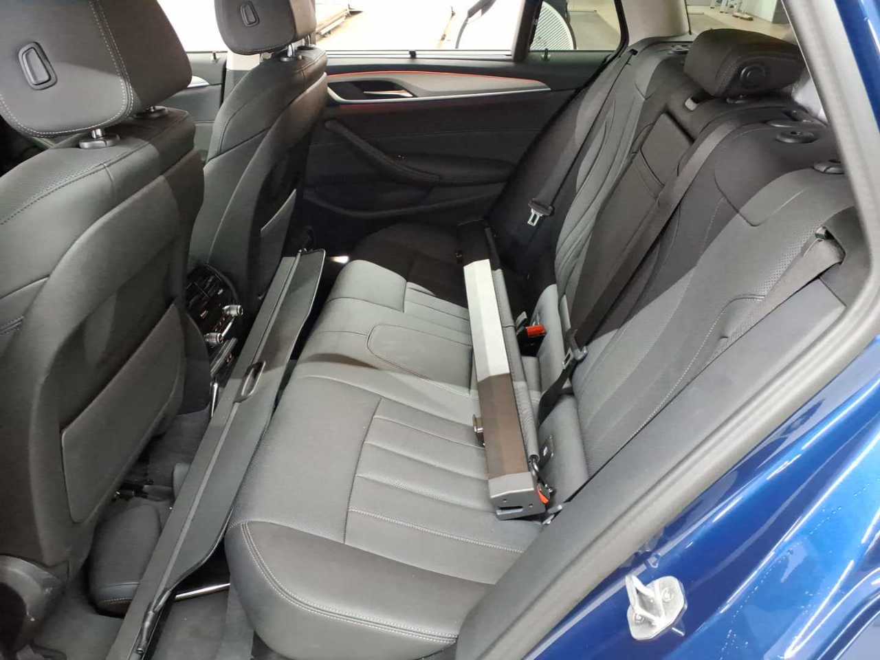 BMW 520i Touring Aut. 13