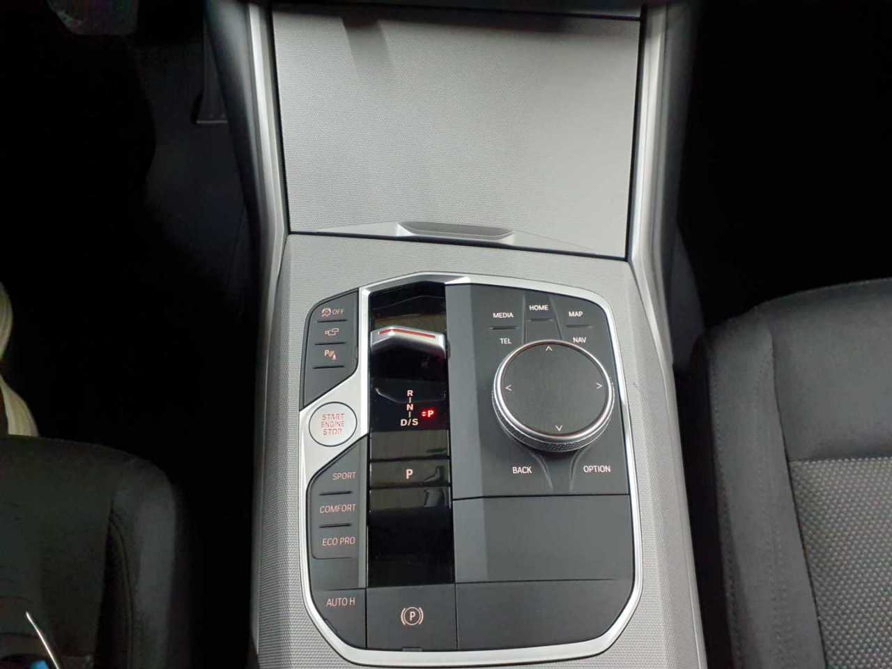 BMW 320d Touring xDrive Aut. 10