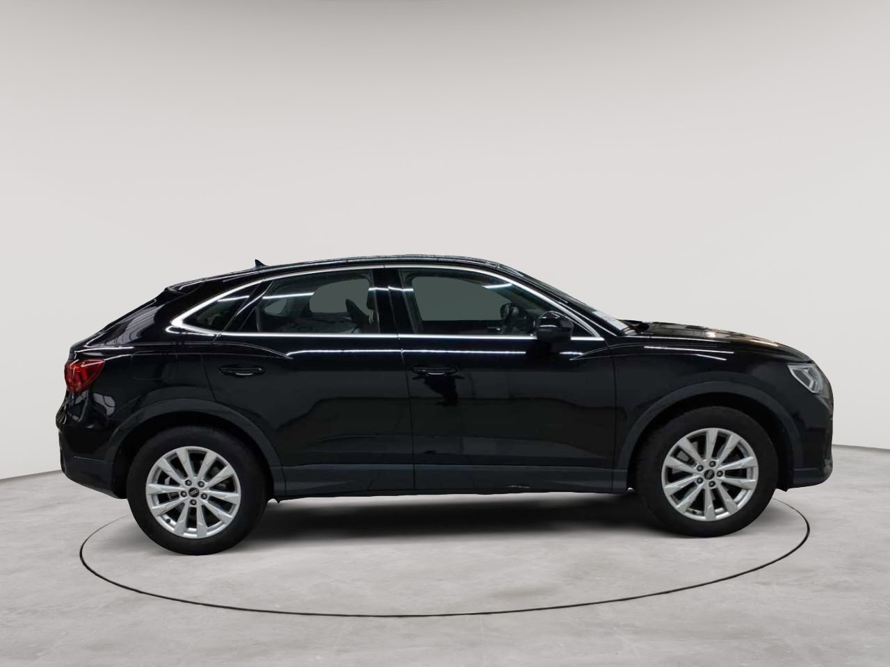 Audi Q3 45 TFSIe Sportback S tronic 3