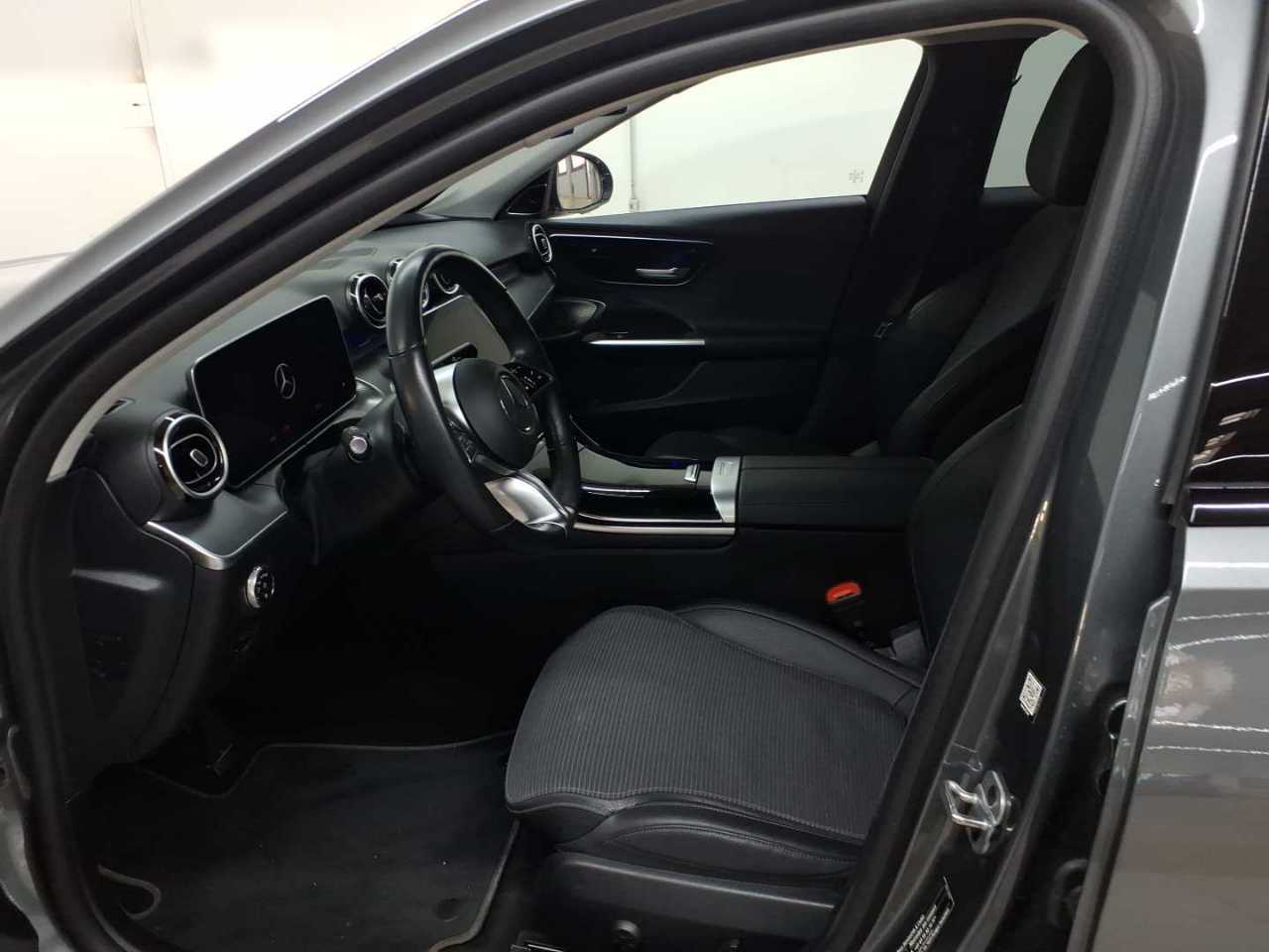 Mercedes-Benz C 220 d T 9G-TRONIC Avantgarde 7