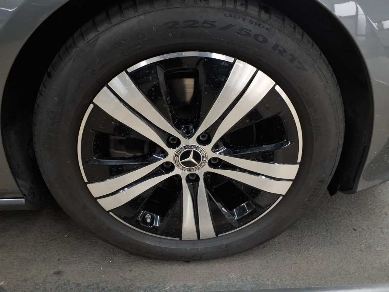 Mercedes-Benz C 220 d T 9G-TRONIC Avantgarde 17