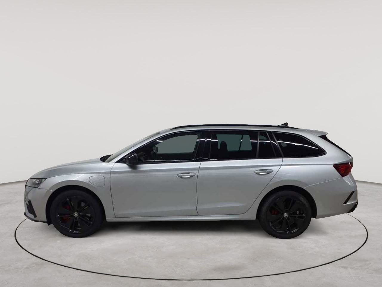 Skoda Octavia Combi 1.4 TSI iV DSG RS 6