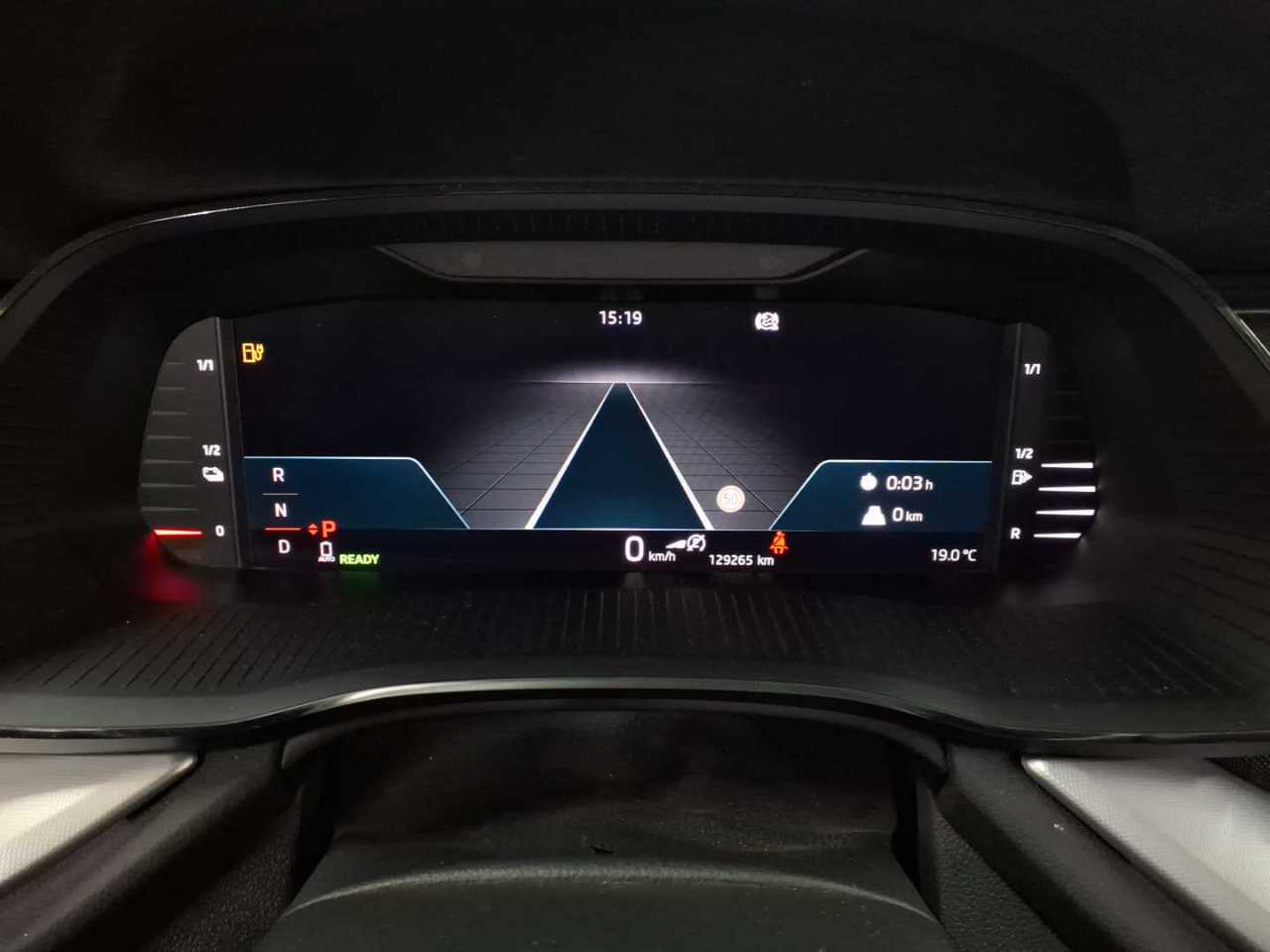 Skoda Octavia Combi 1.4 TSI iV DSG Style 11