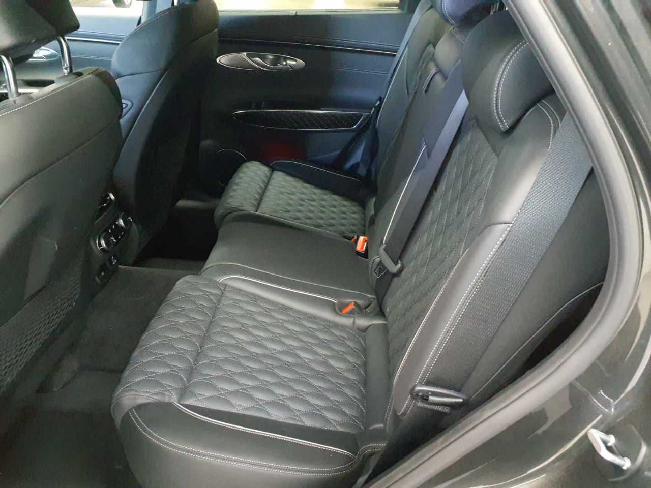 Genesis GV70 2.5T AWD AT8 Sport Line 13