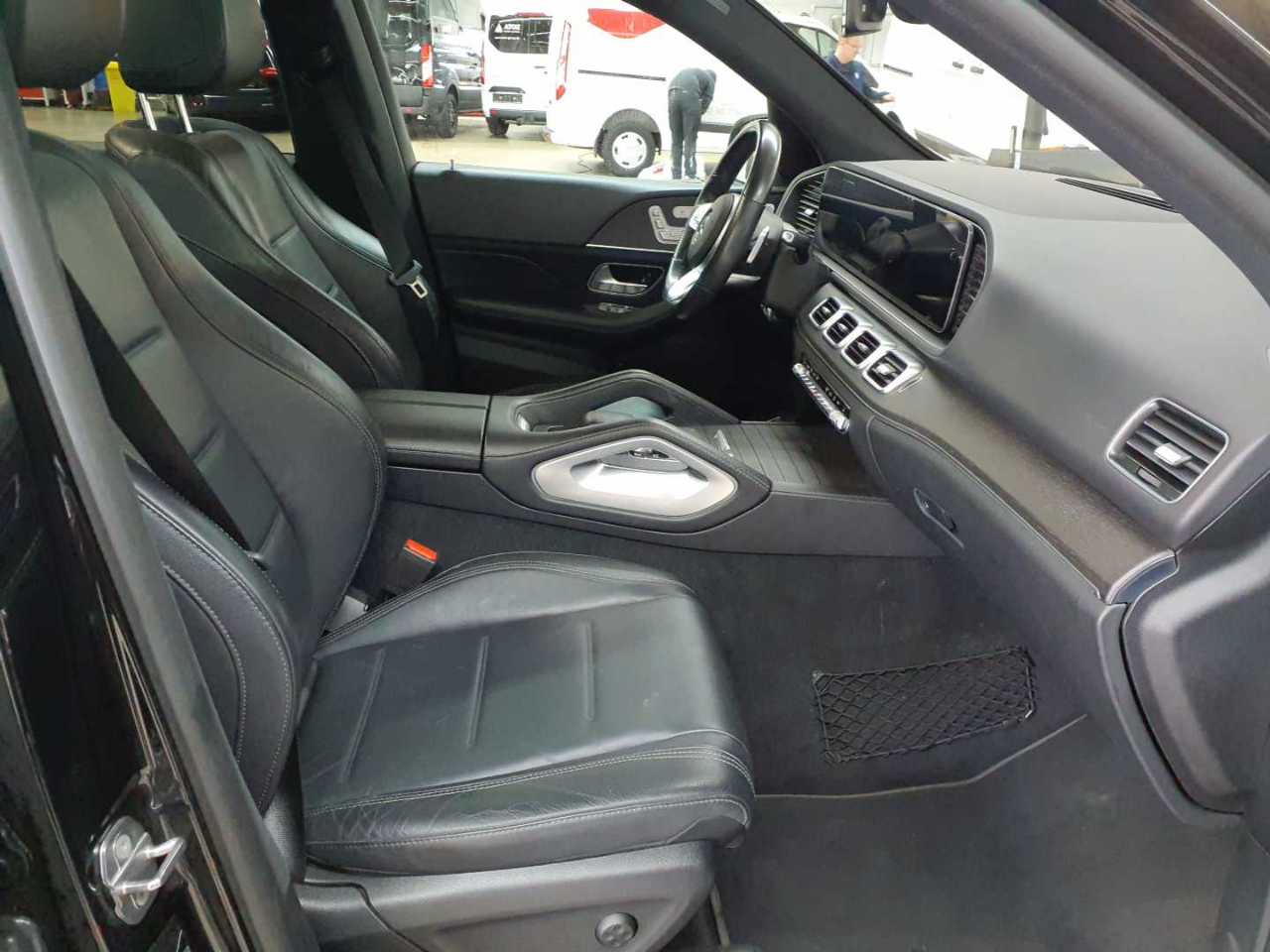 Mercedes-Benz GLE 350 d 4Matic 9G-TRONIC AMG Line 7