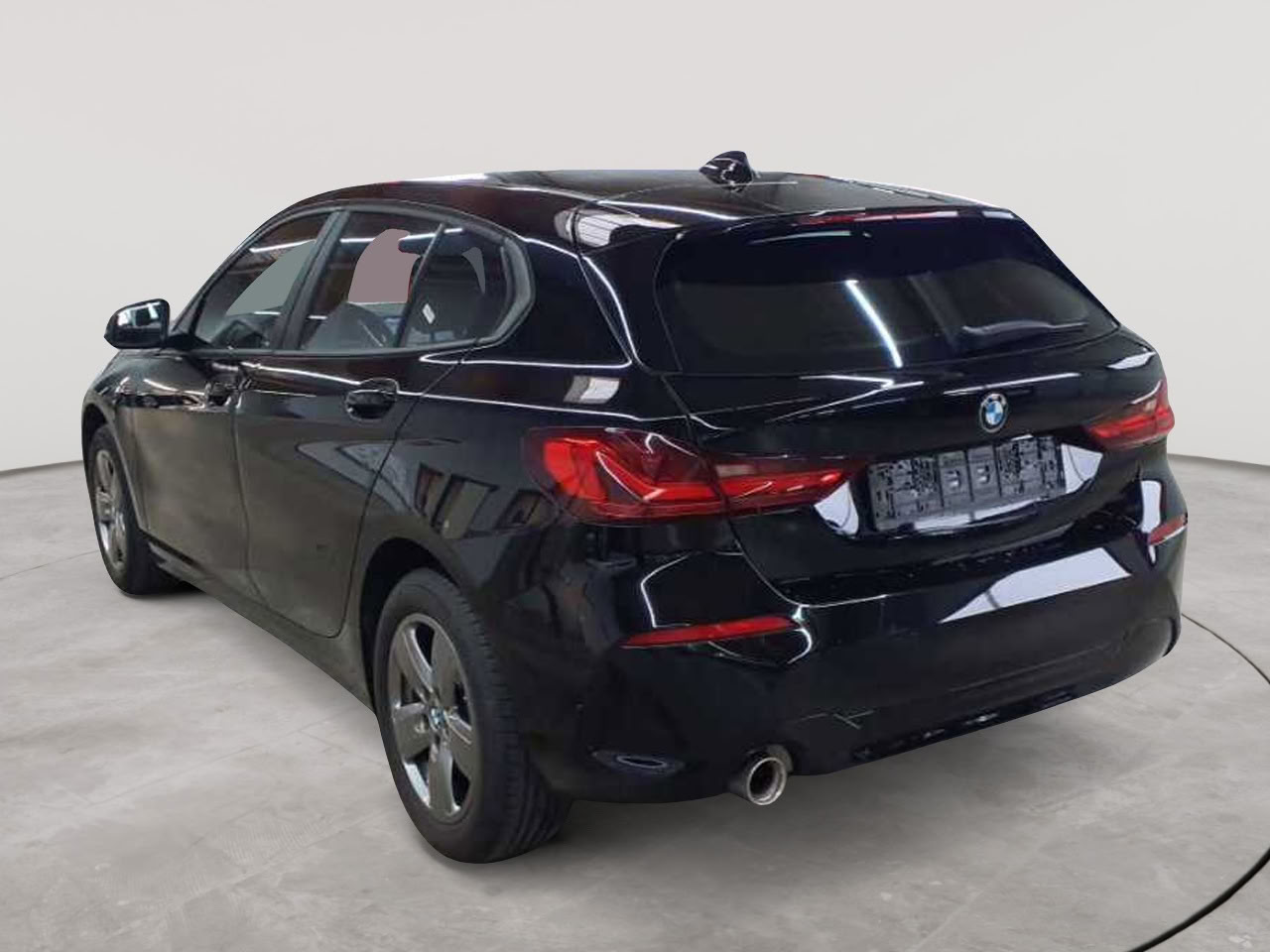 BMW 118i Aut. Advantage 5