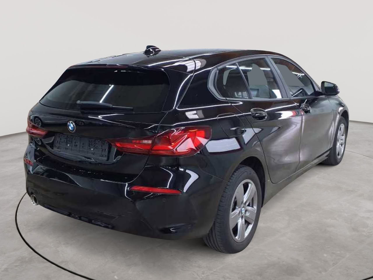 BMW 118i Aut. Advantage 4