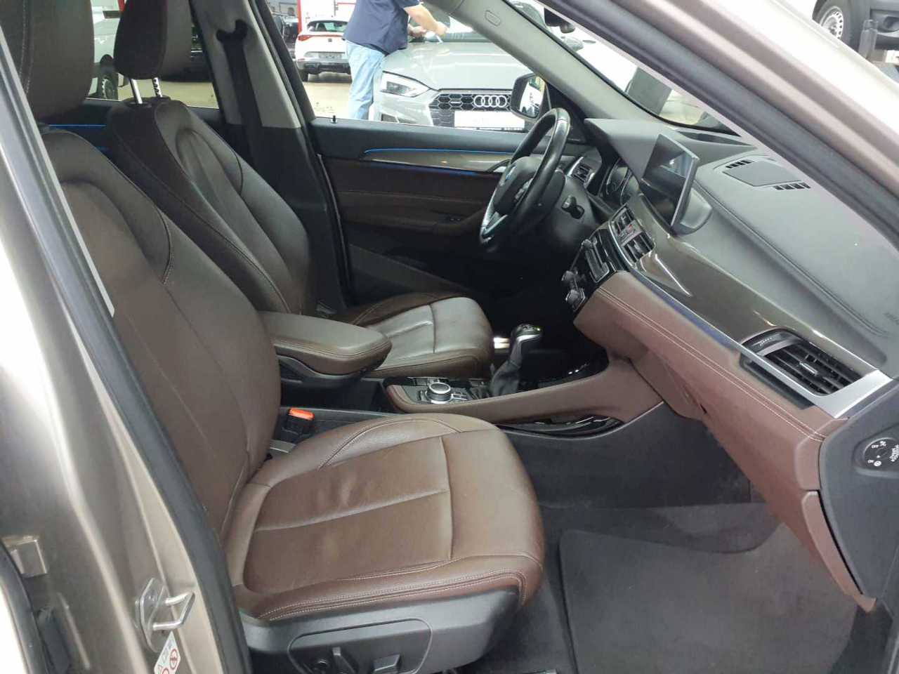 BMW X1 xDrive25e xLine 7