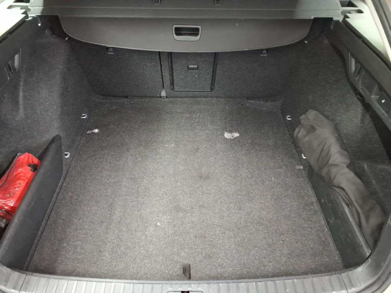 Skoda Octavia Combi 2.0 TDI DSG First Edition 16