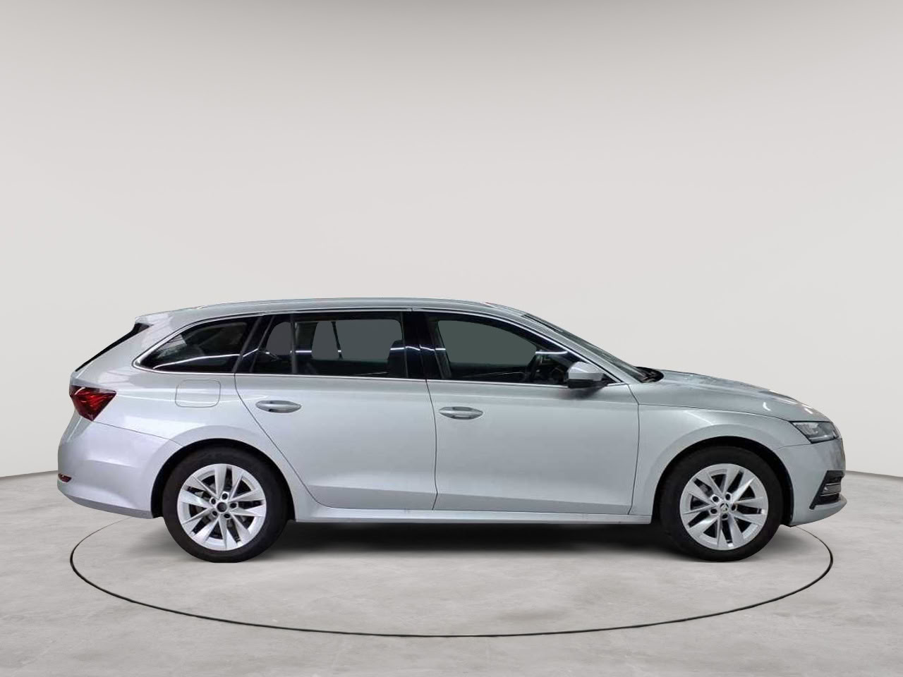 Skoda Octavia Combi 2.0 TDI DSG First Edition 3