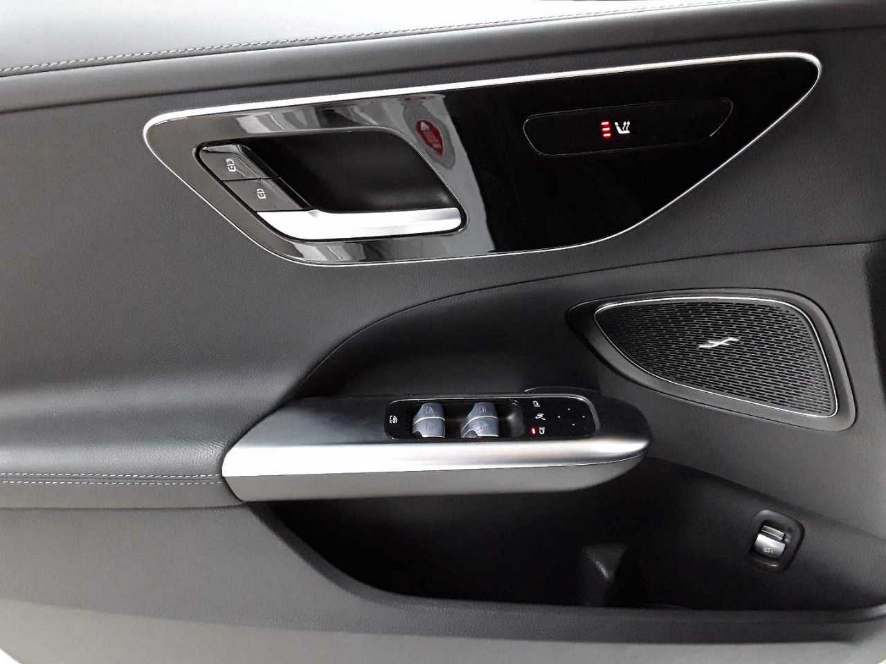 Mercedes-Benz C 300 d T 9G-TRONIC AMG Line 16