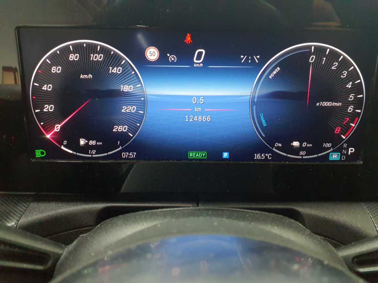 Mercedes-Benz C 300 e T 9G-TRONIC Avantgarde 11