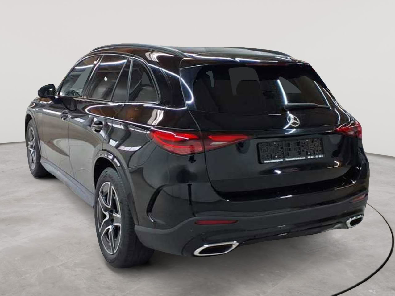 Mercedes-Benz GLC 220 d 4Matic 9G-TRONIC AMG Line Advanced 5