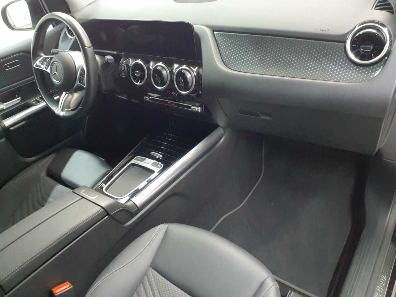Mercedes-Benz B 200 7G-DCT Progressive Advanced 9
