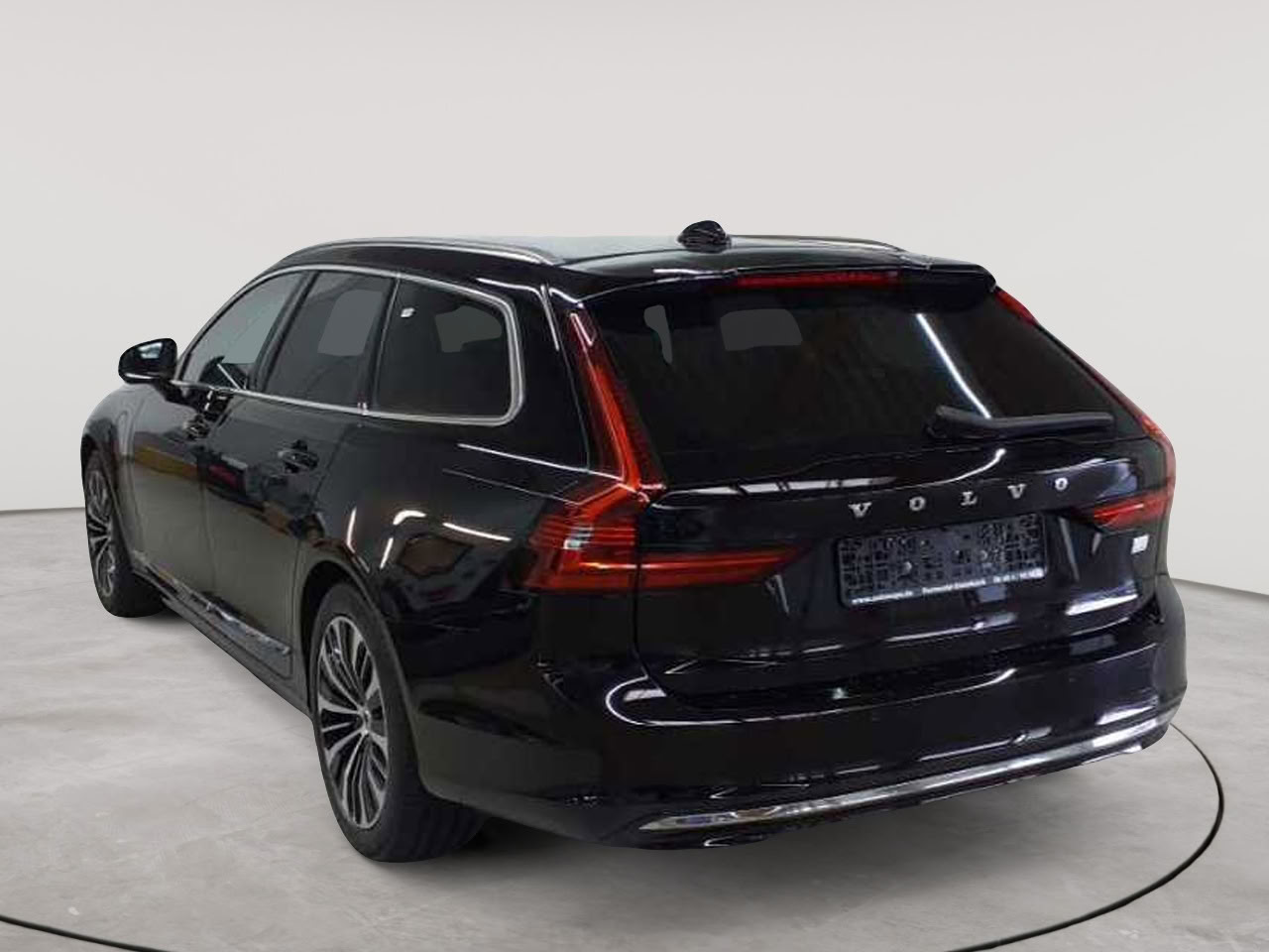 Volvo V90 T6 Recharge AWD Core 5