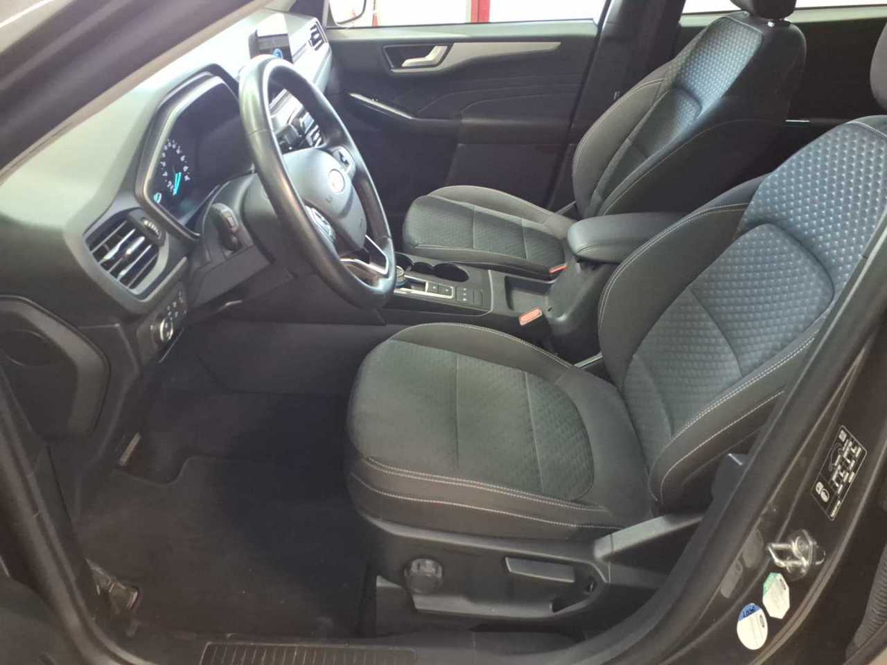 Ford Kuga 2.0 EcoBlue Aut. COOL&CONNECT 7