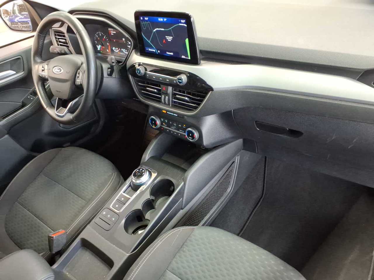 Ford Kuga 2.0 EcoBlue Aut. COOL&CONNECT 9