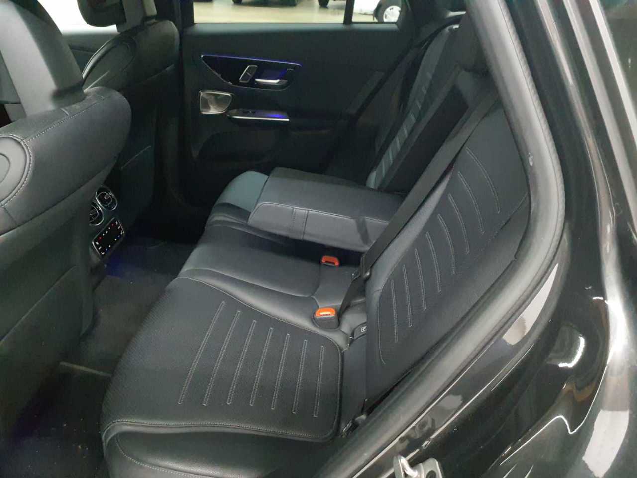 Mercedes-Benz GLC 300 de 4Matic 9G-TRONIC AMG Line Advanced 13