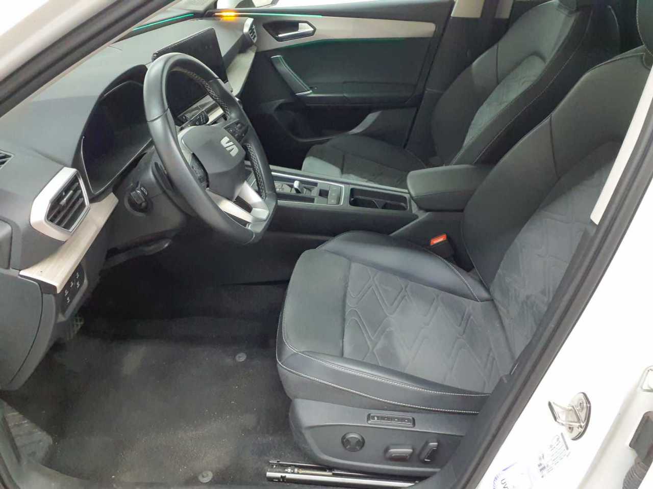 Seat Leon 2.0 TDI DSG Xcellence 8